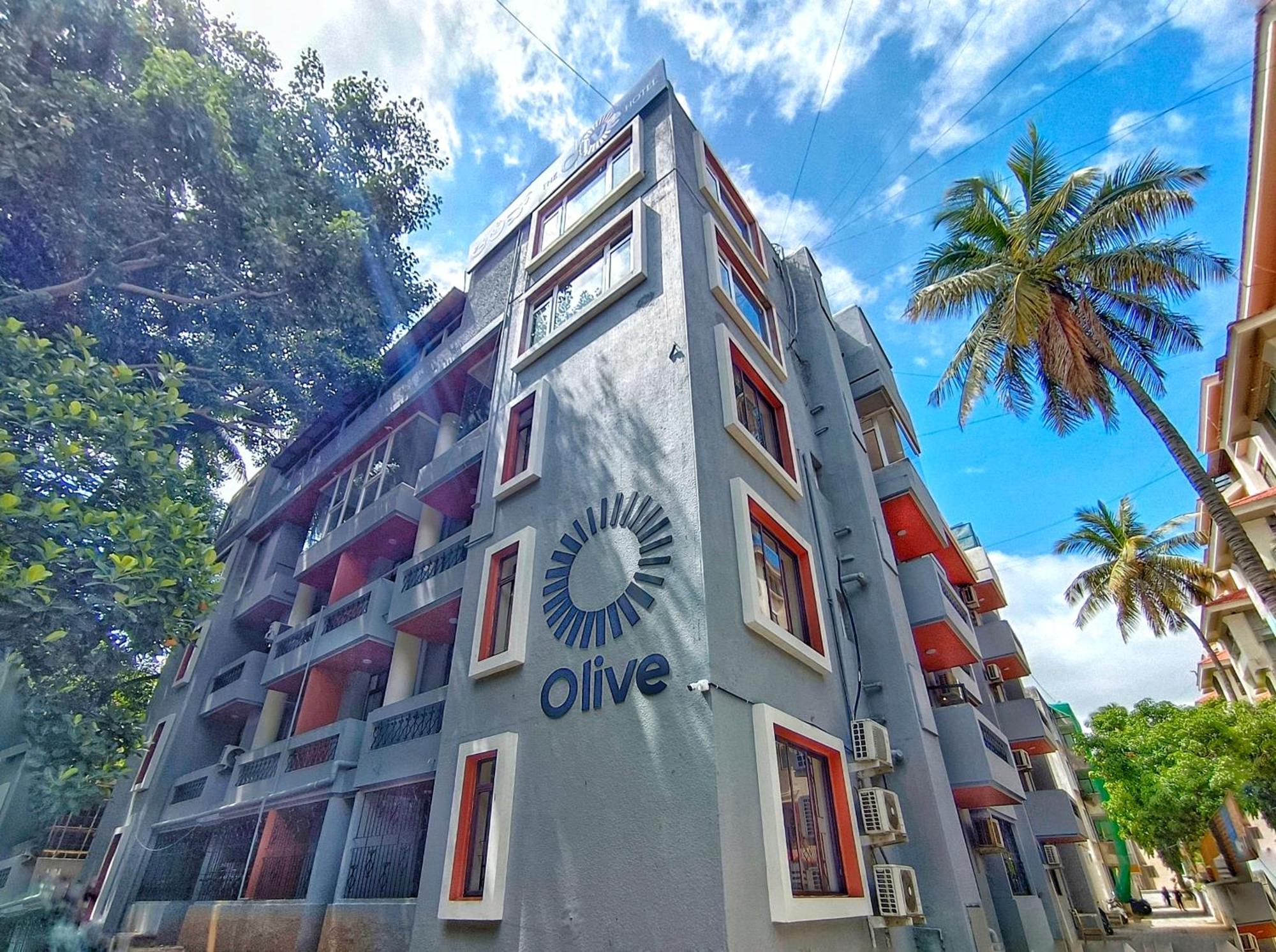 Olive Hotel Palace Road By Embassy Group Bangalore Exterior photo