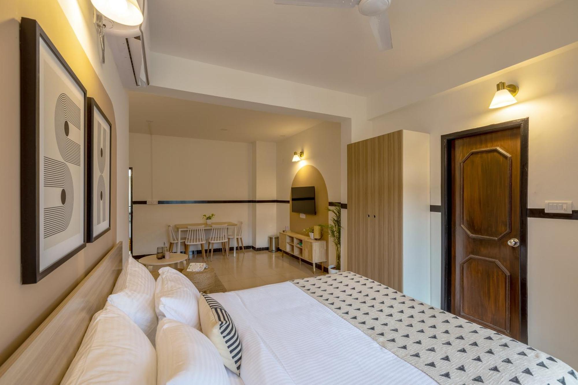 Olive Hotel Palace Road By Embassy Group Bangalore Exterior photo
